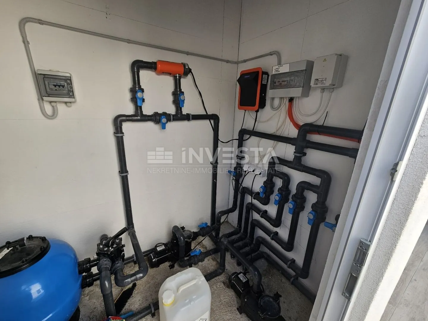 fažana - moderna villa 360m2, pogled more i brijuni - slika 31