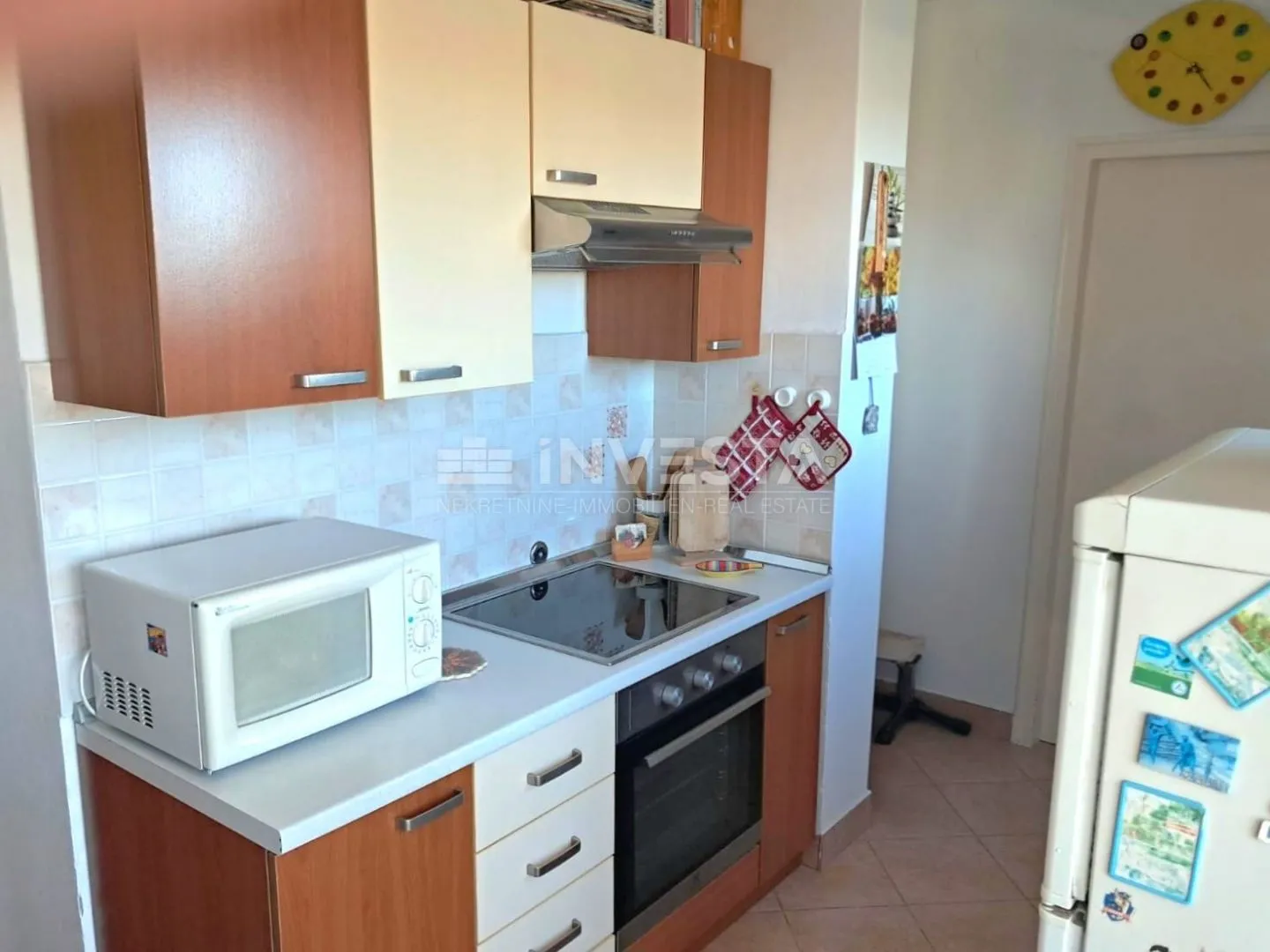 pula, stan s 2 spavaće sobe, lođom, balkonom i šupom, blizu centra - slika 5