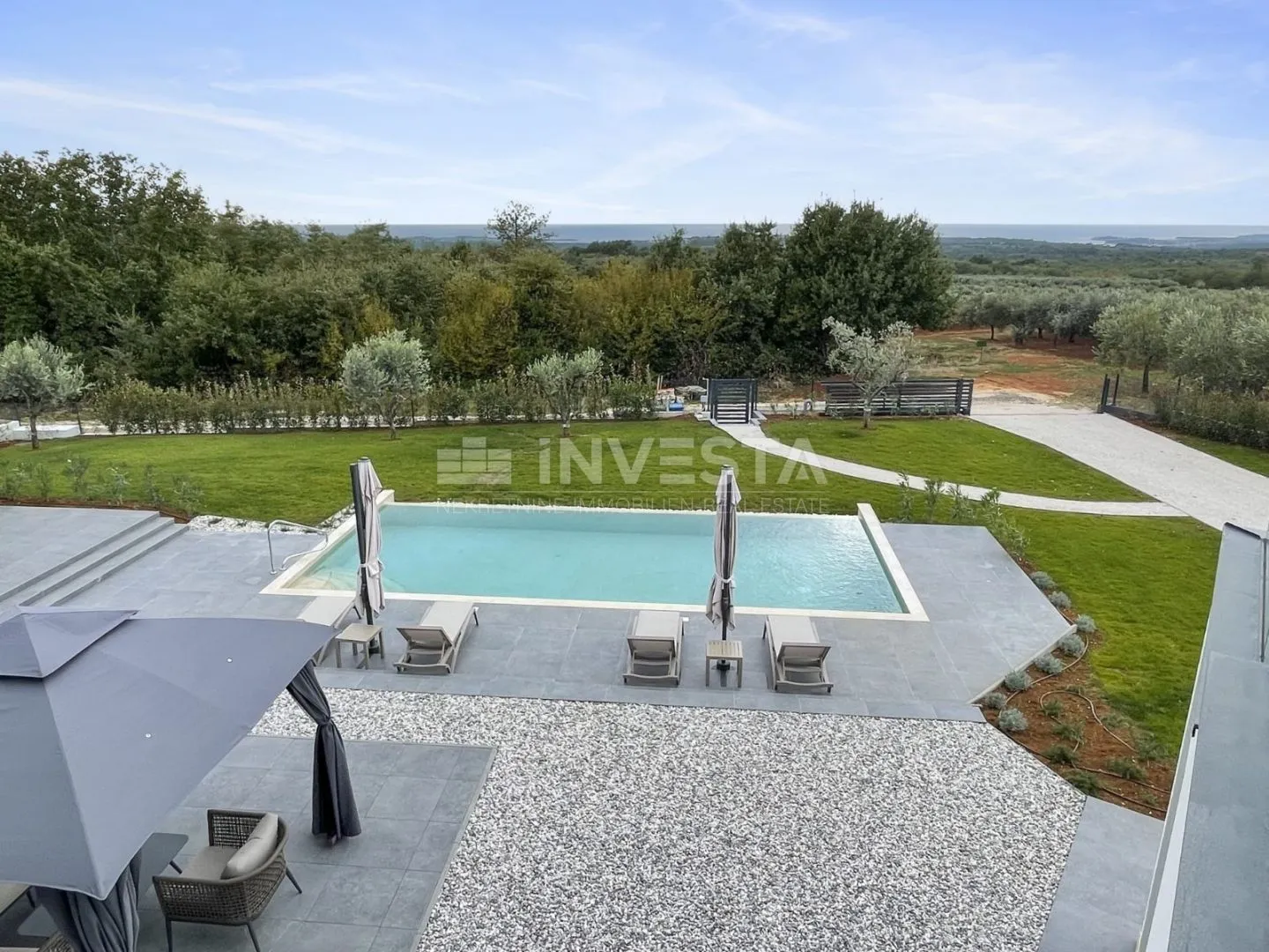 poreč okolica, moderna vila 306m2, pogled more - slika 12