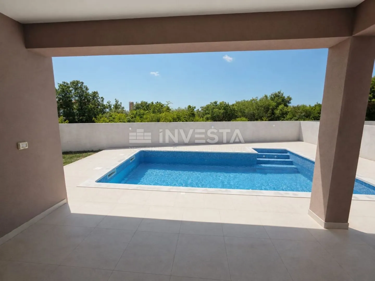 loborika, vila s bazenom - slika 3