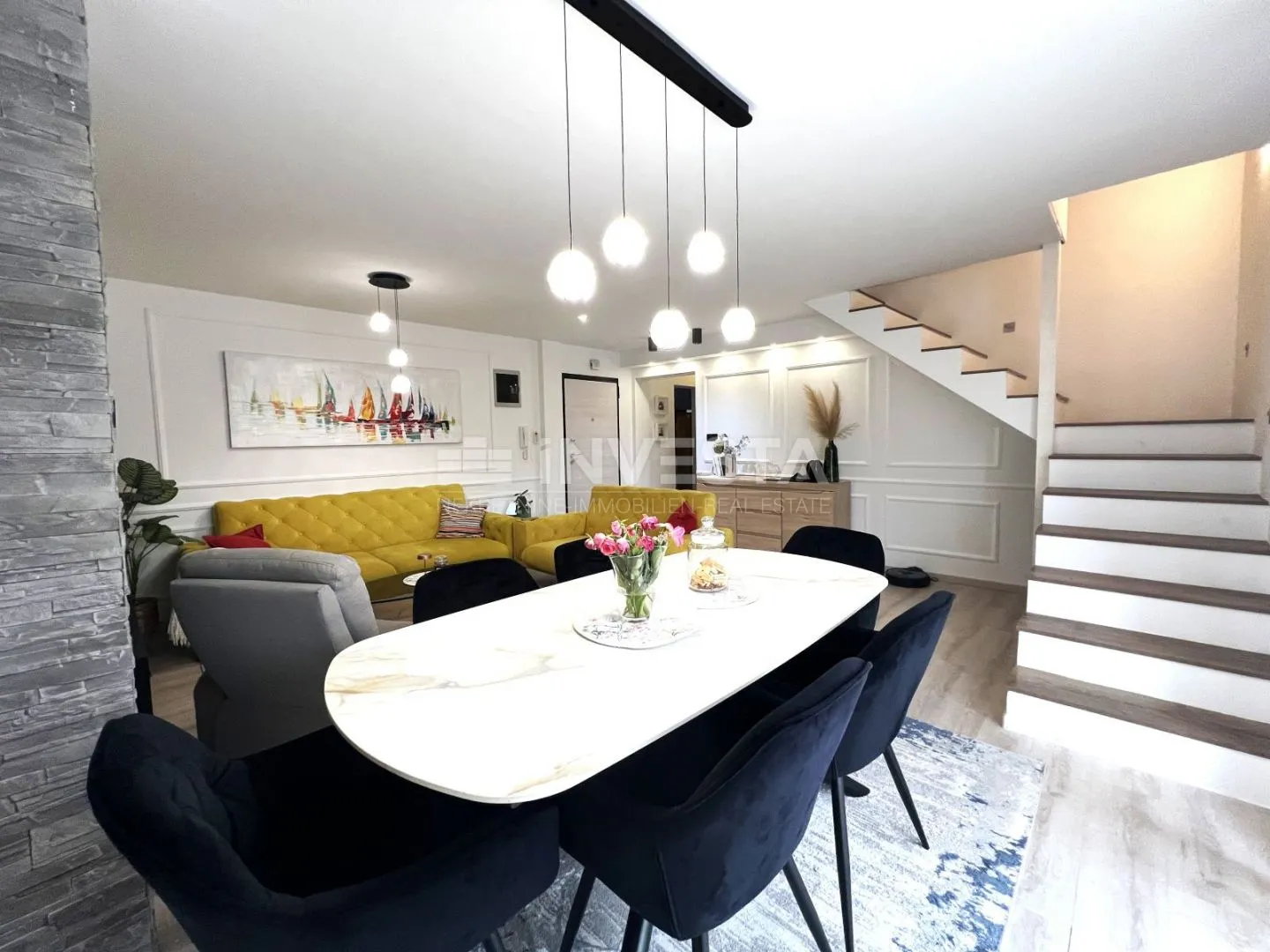 pula, veli vrh trosoban stan površine 114 m² - slika 6