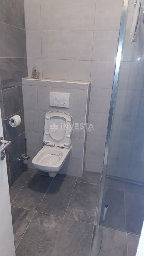predivan stan u centru umaga 150 m od mora - slika 18