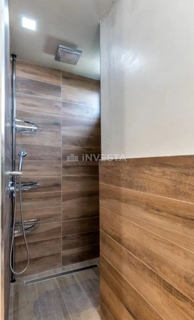 renovirani stan, širi centar, prizemlje 41m2 - slika 9
