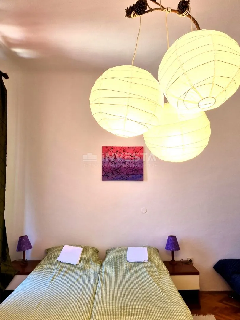 pula, strogi centar, kuća s 3 stana + poslovni prostor, pogled more - slika 25