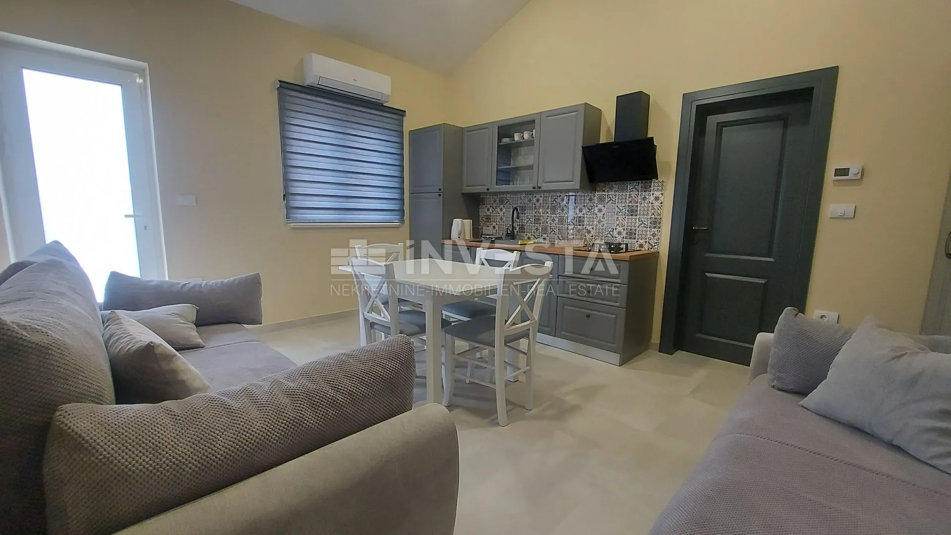 predivna vila u mediteranskom stilu u blizini rovinja - slika 18