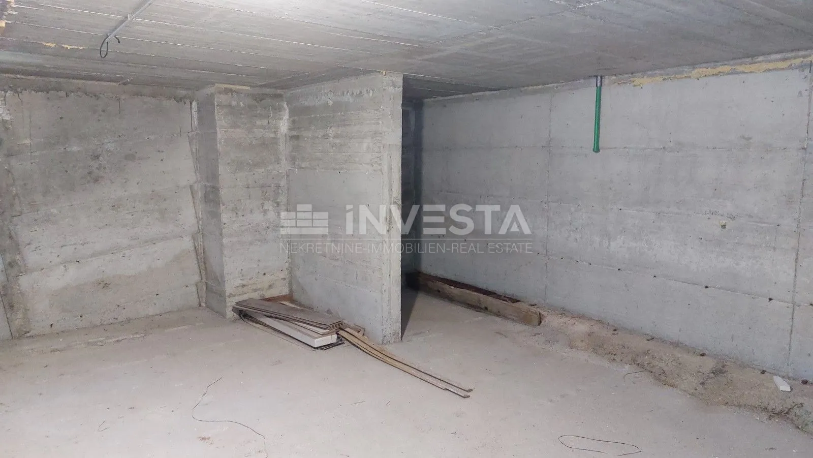 vila sa bazenom - slika 36