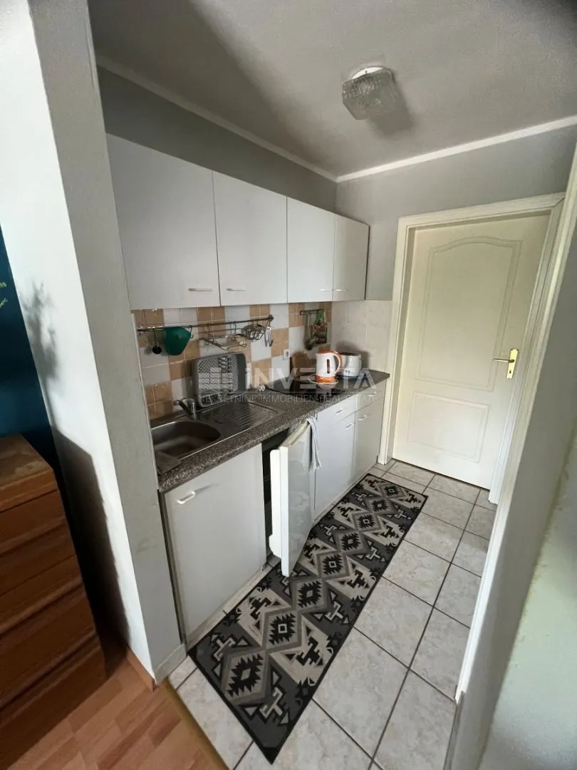 medulin, kuća s 7 apartmana na samo 100 m od mora - slika 25