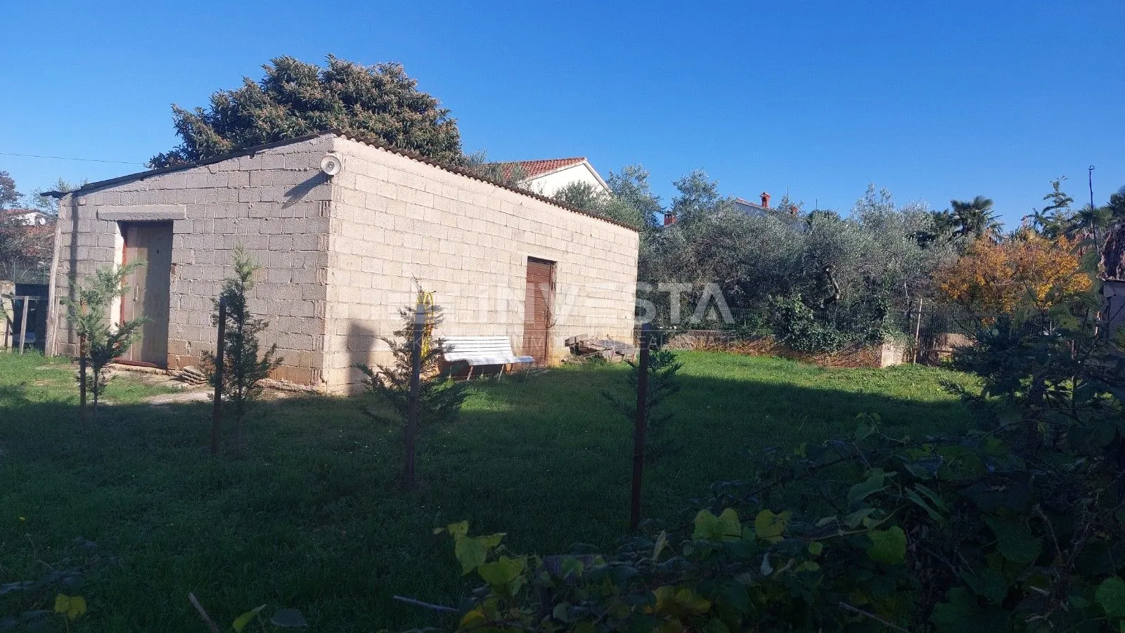 poreč okolica, građevinsko zemljište sa gospodarskom zgradom - slika 5