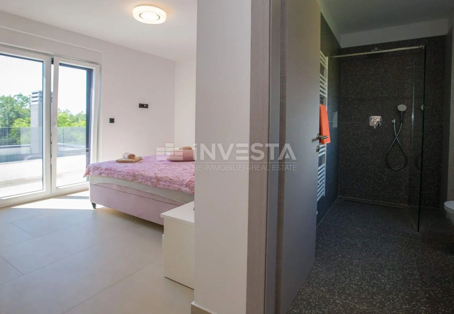 poreč okolica, moderna vila posebnog dizajna - slika 15