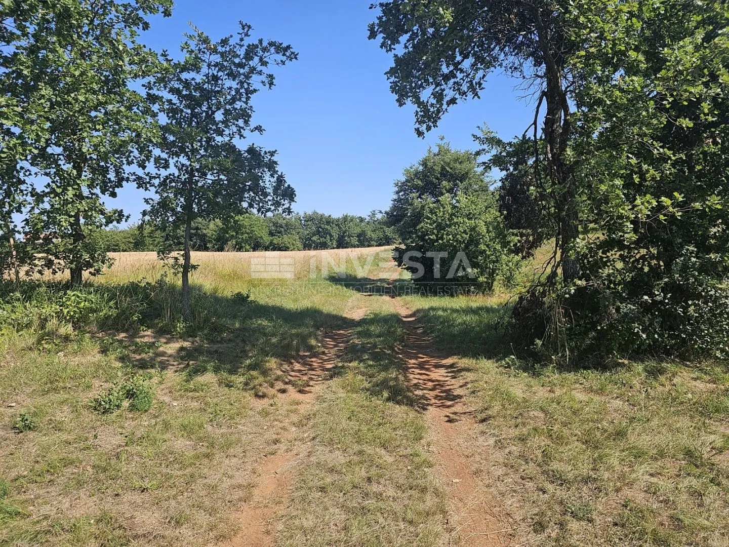pazin, kombinirano građ./poljopr. zemljište 36.582 m² - slika 13