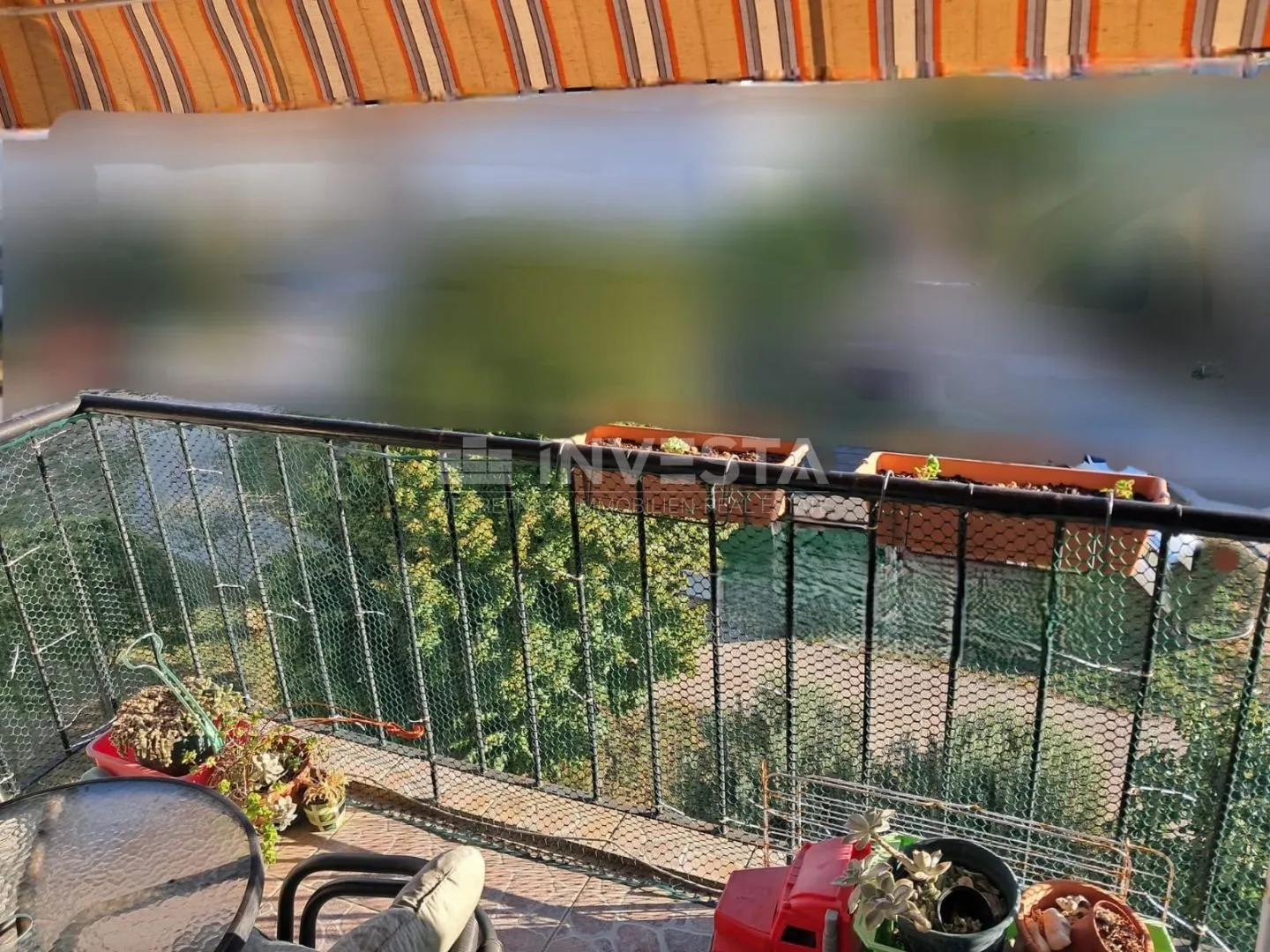 pula, stan s 2 spavaće sobe, lođom, balkonom i šupom, blizu centra - slika 4
