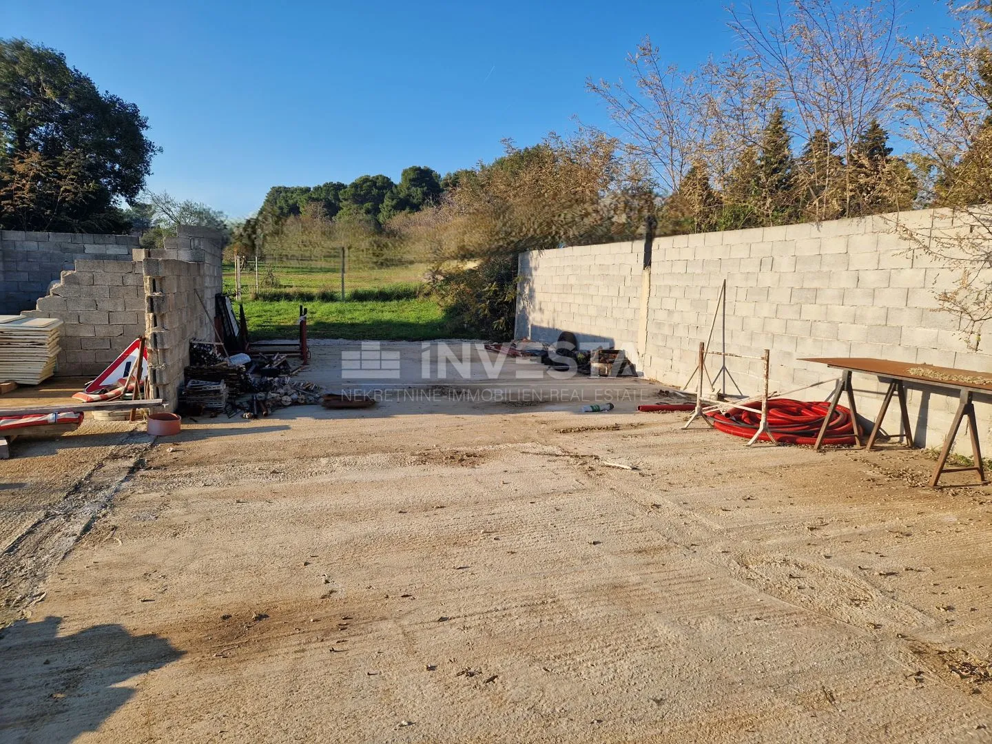 štinjan - građevinsko i poljoprivredno zemljište - slika 4
