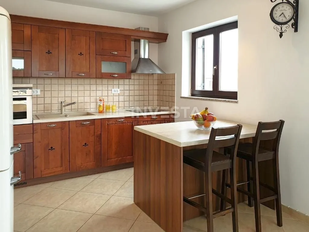 premantura, trosobni stan sa 2 terase i panoramskim pogledom na more - slika 10