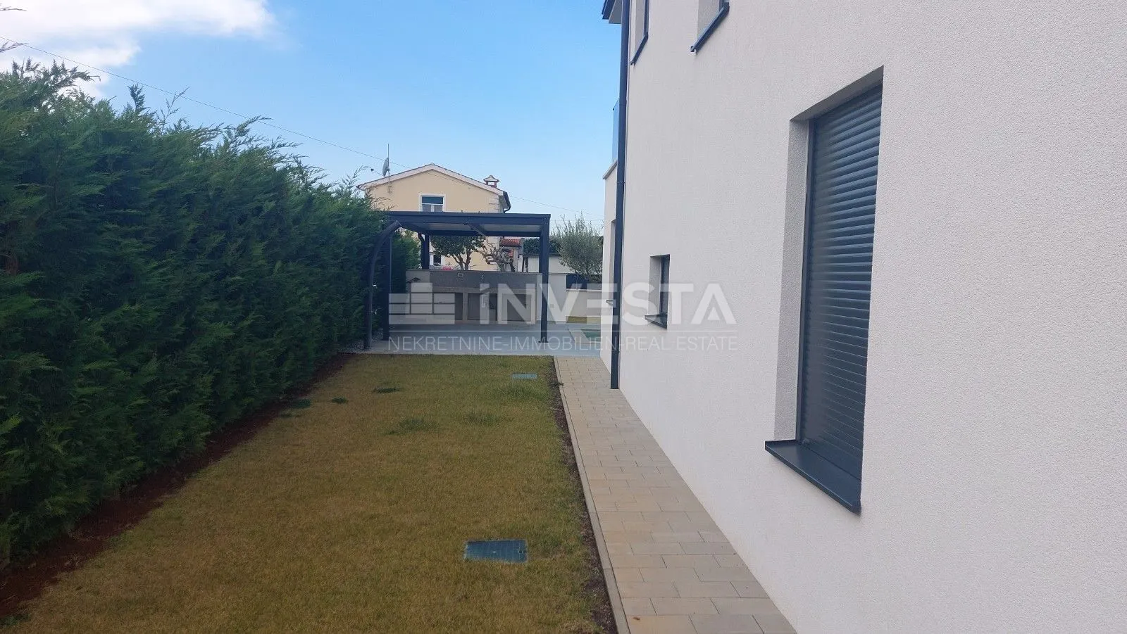 moderna vila u okolici poreča s pogledom na more - slika 44
