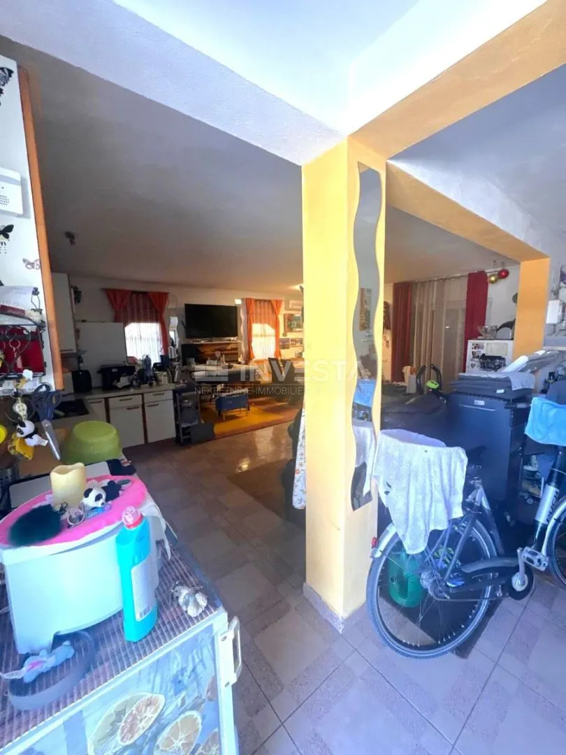 kuća s tri apartmana u fažani – 250 m od mora, idealna za život i najam - slika 13