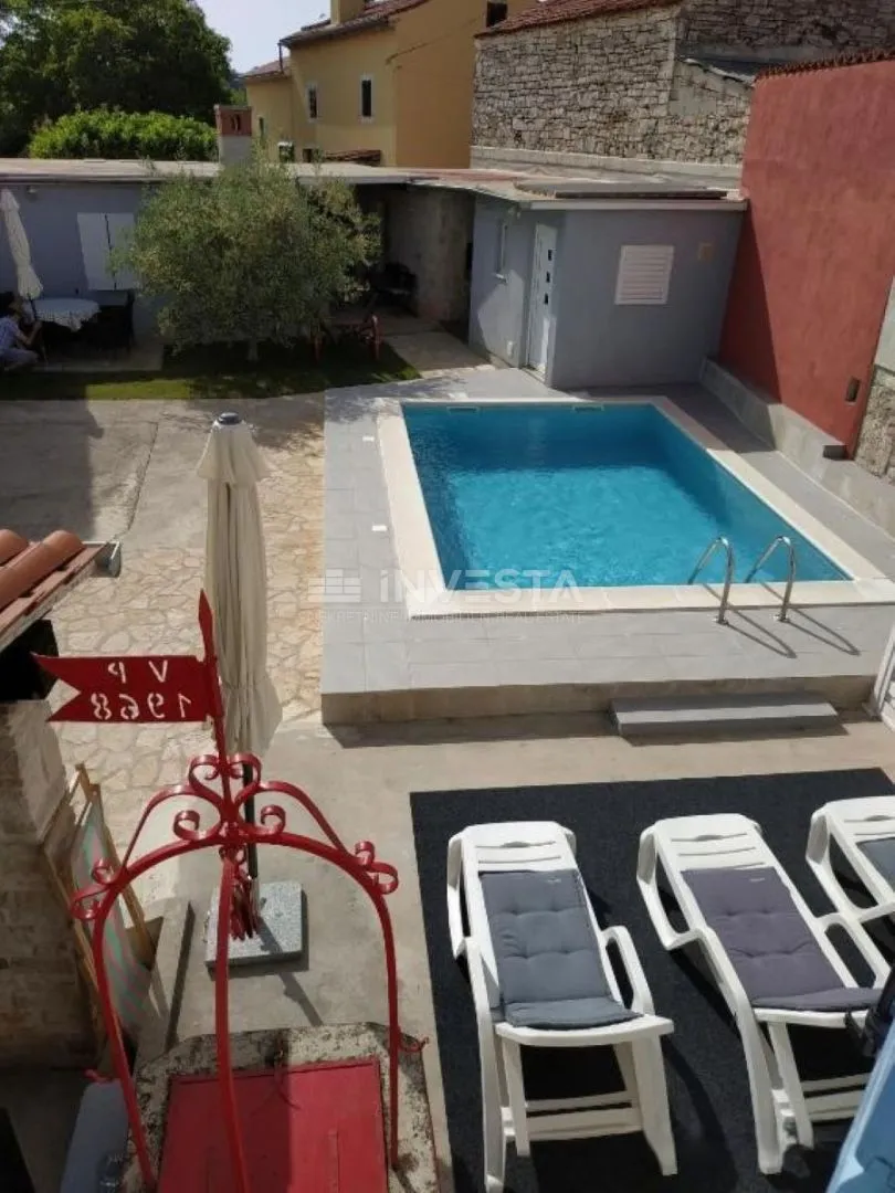 marčana okolica,rustikalna istarska kamena kuća s bazenom - slika 6