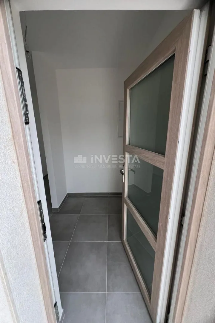 istra marčana, novoizgrađena moderna vila s bazenom - slika 24