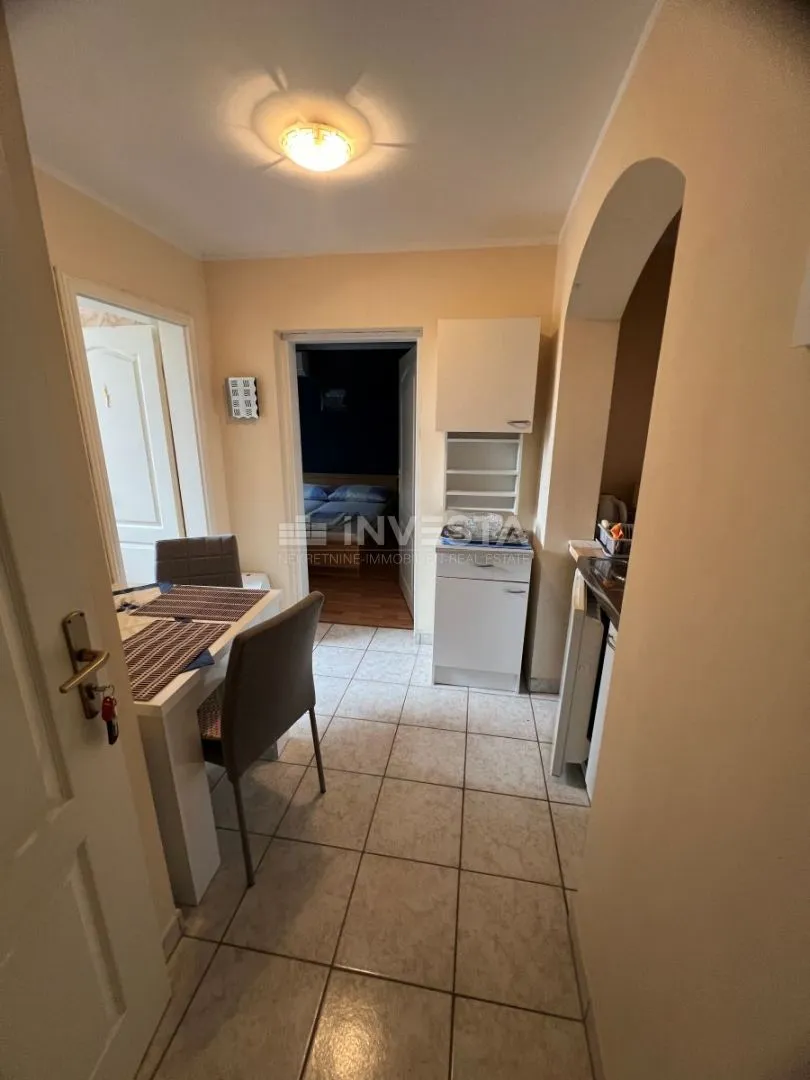 medulin, kuća s 7 apartmana na samo 100 m od mora - slika 31