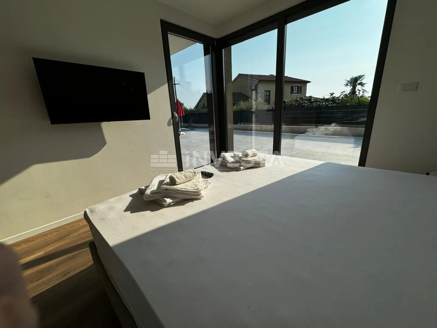 poreč okolica, stan u prizemlju s bazenom, 93 m2, novogradnja - slika 27