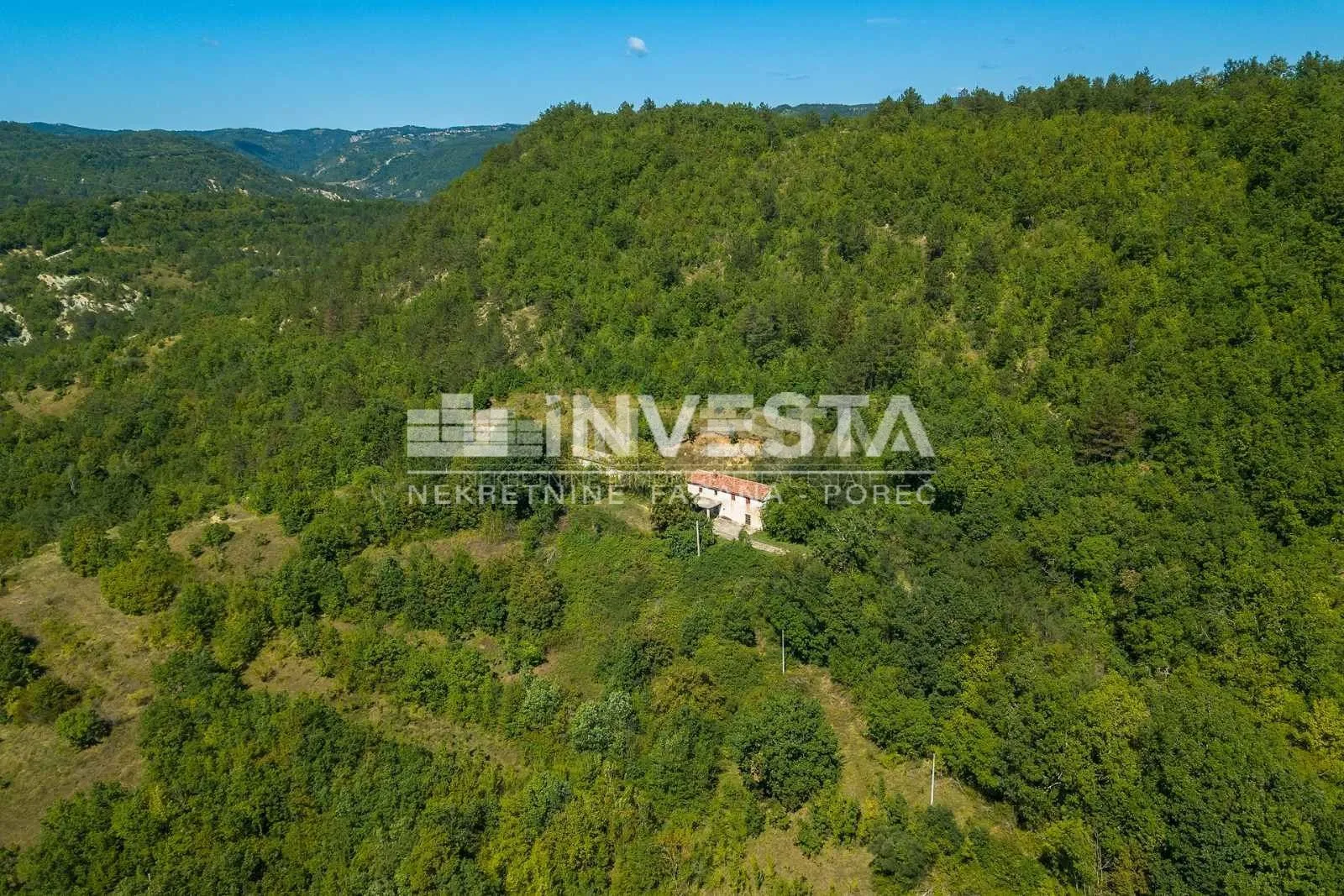 gračišće okolica, samostojeća kuća sa okućnicom i bajkovitim pogledom! - slika 8