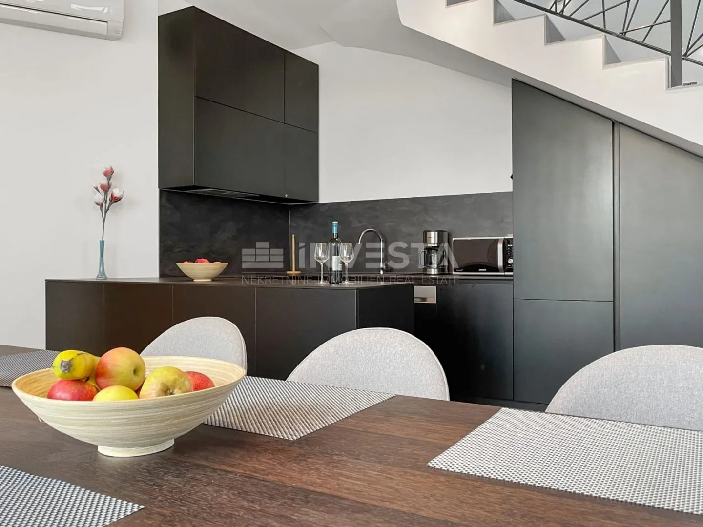 poreč okolica, moderna vila 306m2, pogled more - slika 15