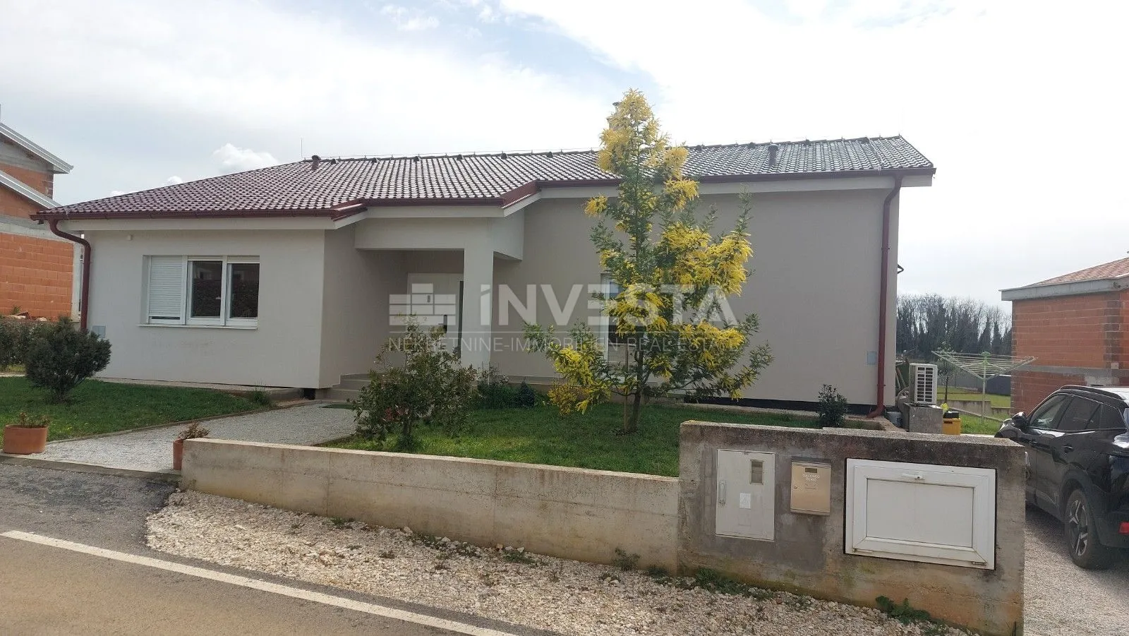 pametna kuća sa bazenom - slika 3
