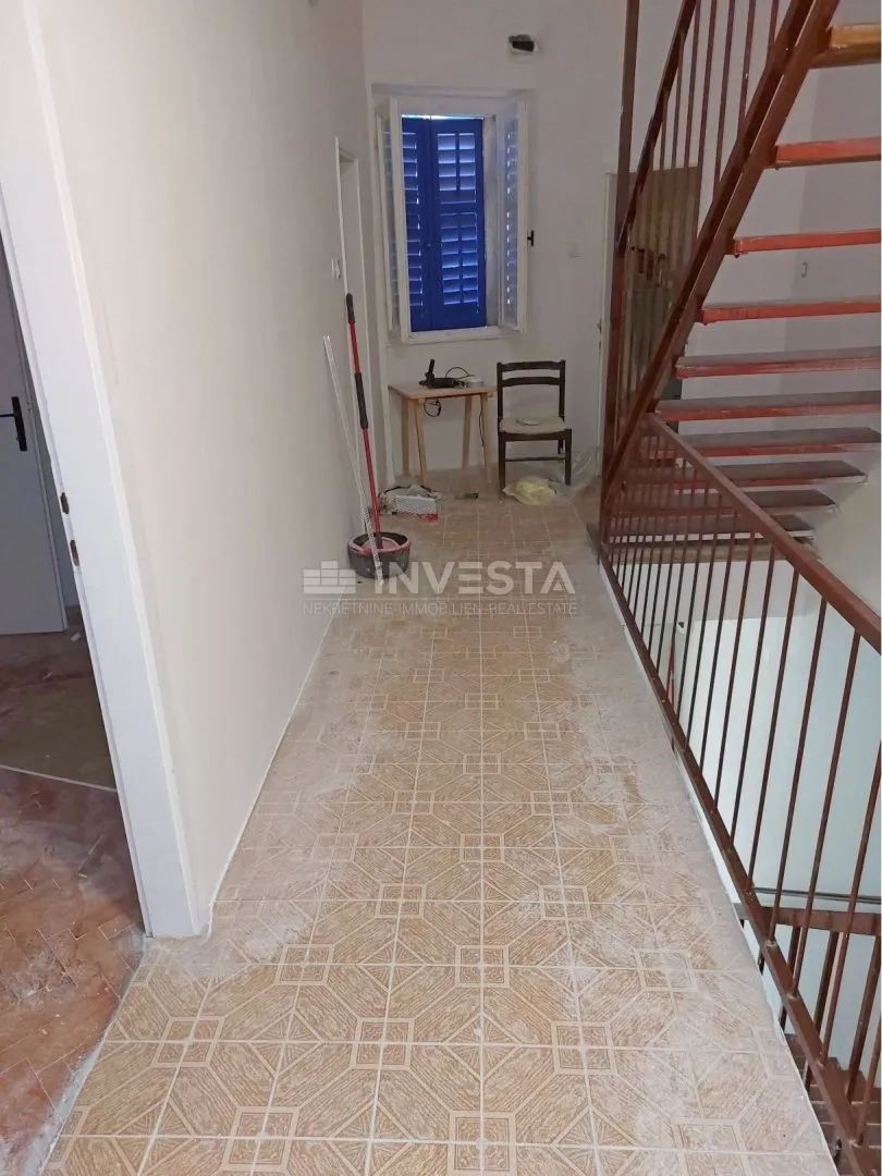 poreč, kuća u starogradskoj jezgri, 80m od mora - slika 16