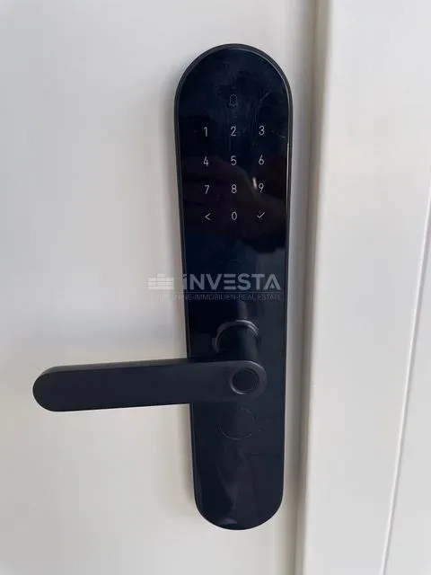 pametna kuća sa bazenom - slika 28