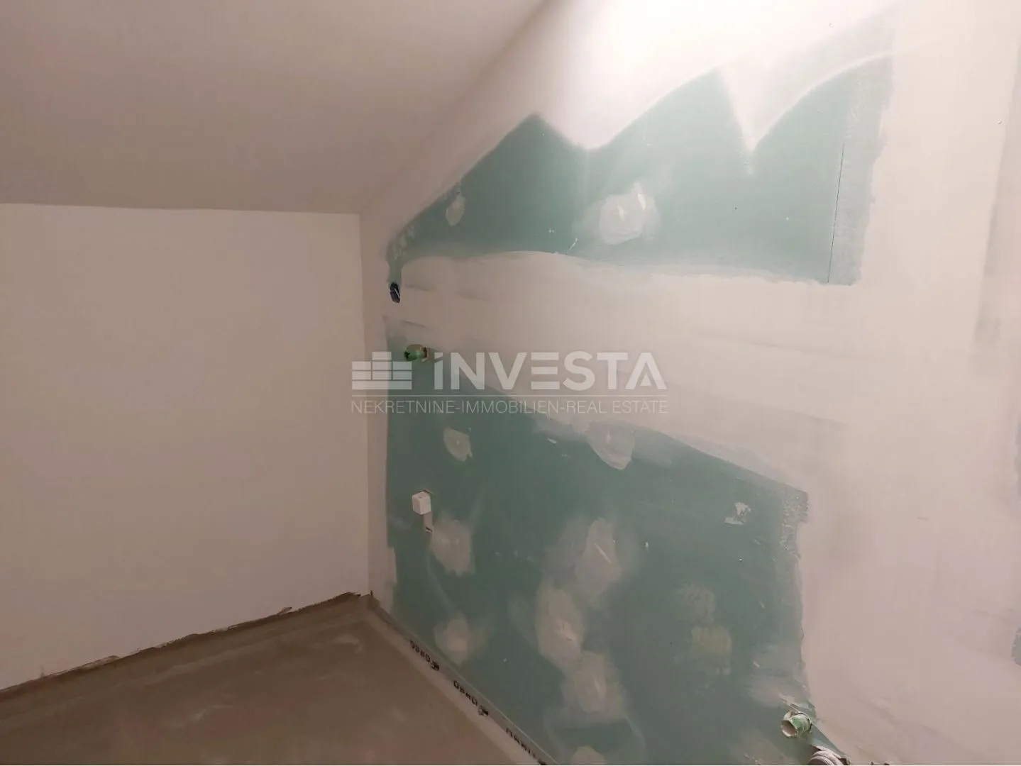 poreč, kuća u starogradskoj jezgri, 80m od mora - slika 7