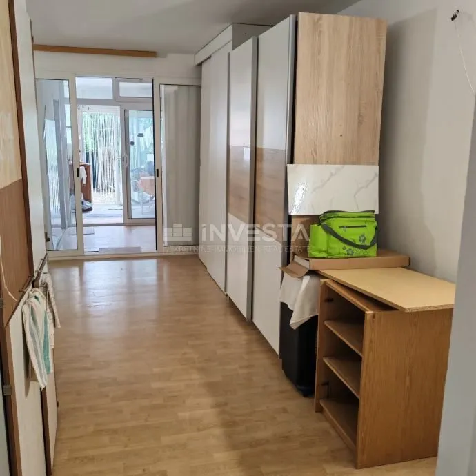 Mareda, stan 48m2 u prizemlju, blizu plaže - Mareda, Novigrad