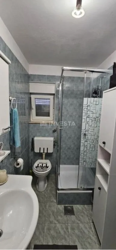 zona poreč, moderno uređen dvosoban stan sa prostranom terasom - slika 8