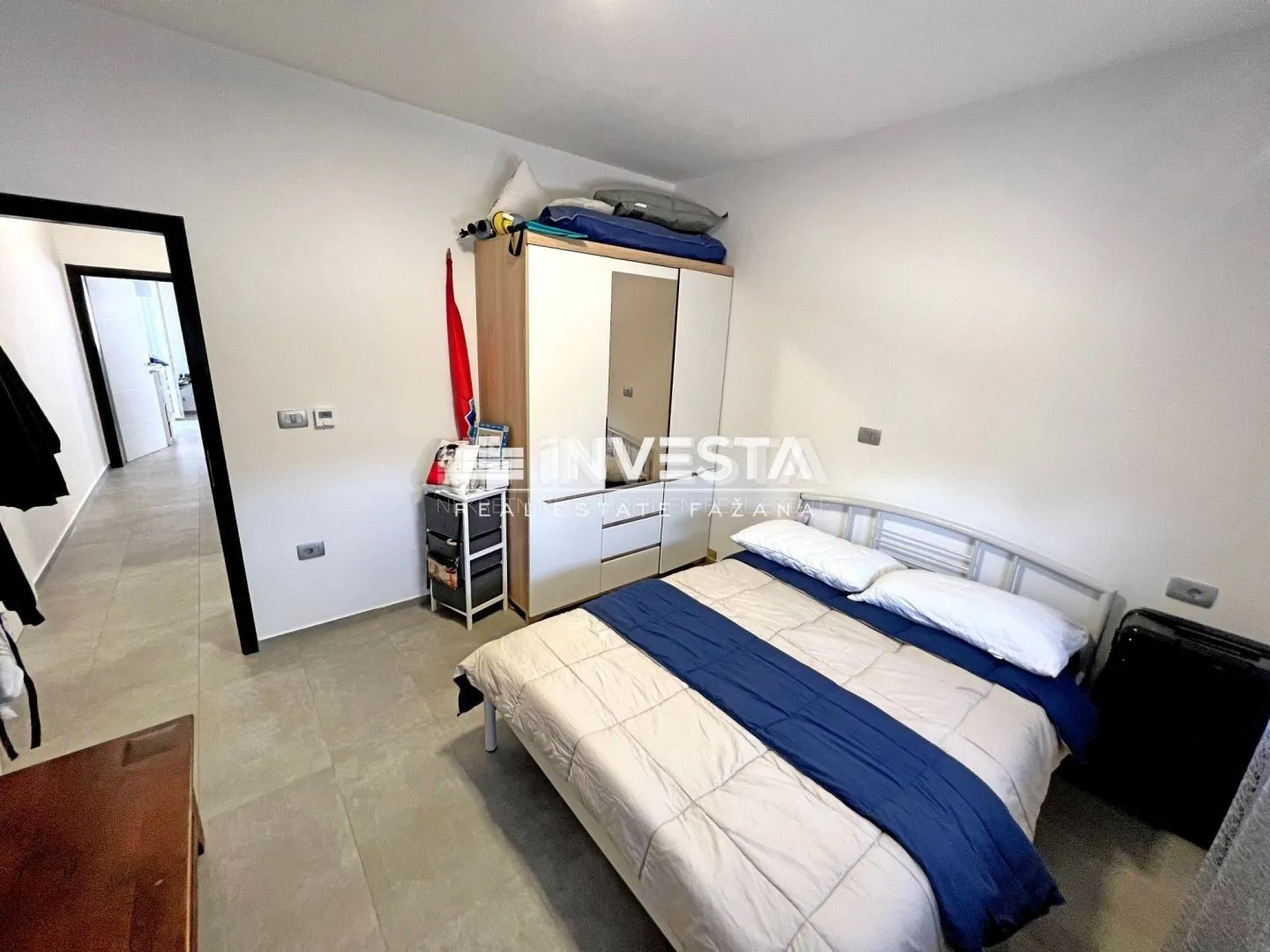 vodnjan okolica, moderna kuća s konobom, 240 m2 - slika 23