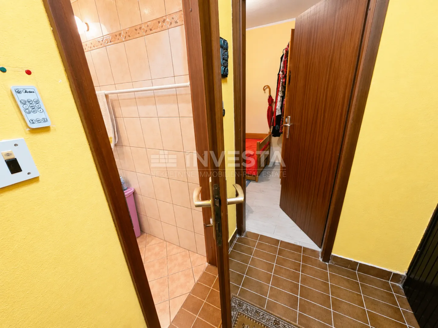 barbariga, uređeni apartman u prizemlju s vrtom i parkingom - slika 21