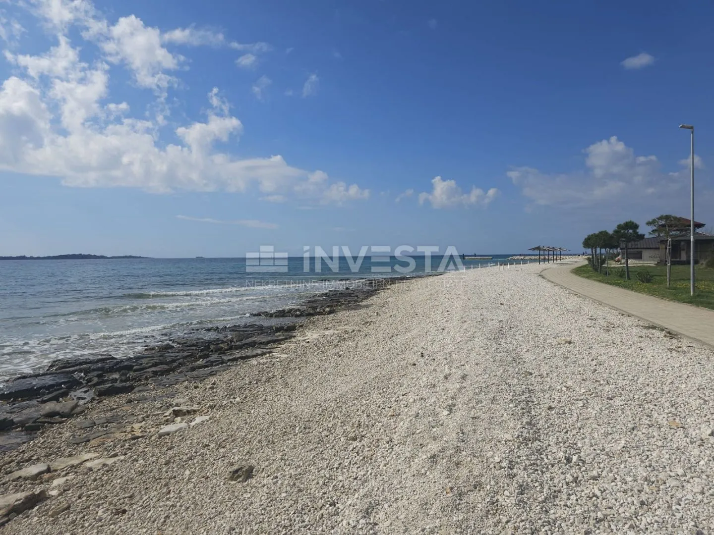 luksuzan stan na mirnoj lokaciji u okolici fažane - slika 14