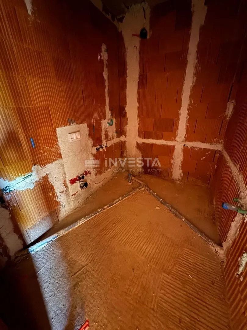 stan u prizemlju novogradnje - okolica rovinja - slika 8
