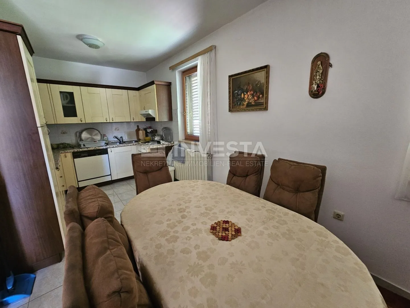 medulin centar, prostrana kvalitetna apartmanska kuća, blizu mora - slika 21