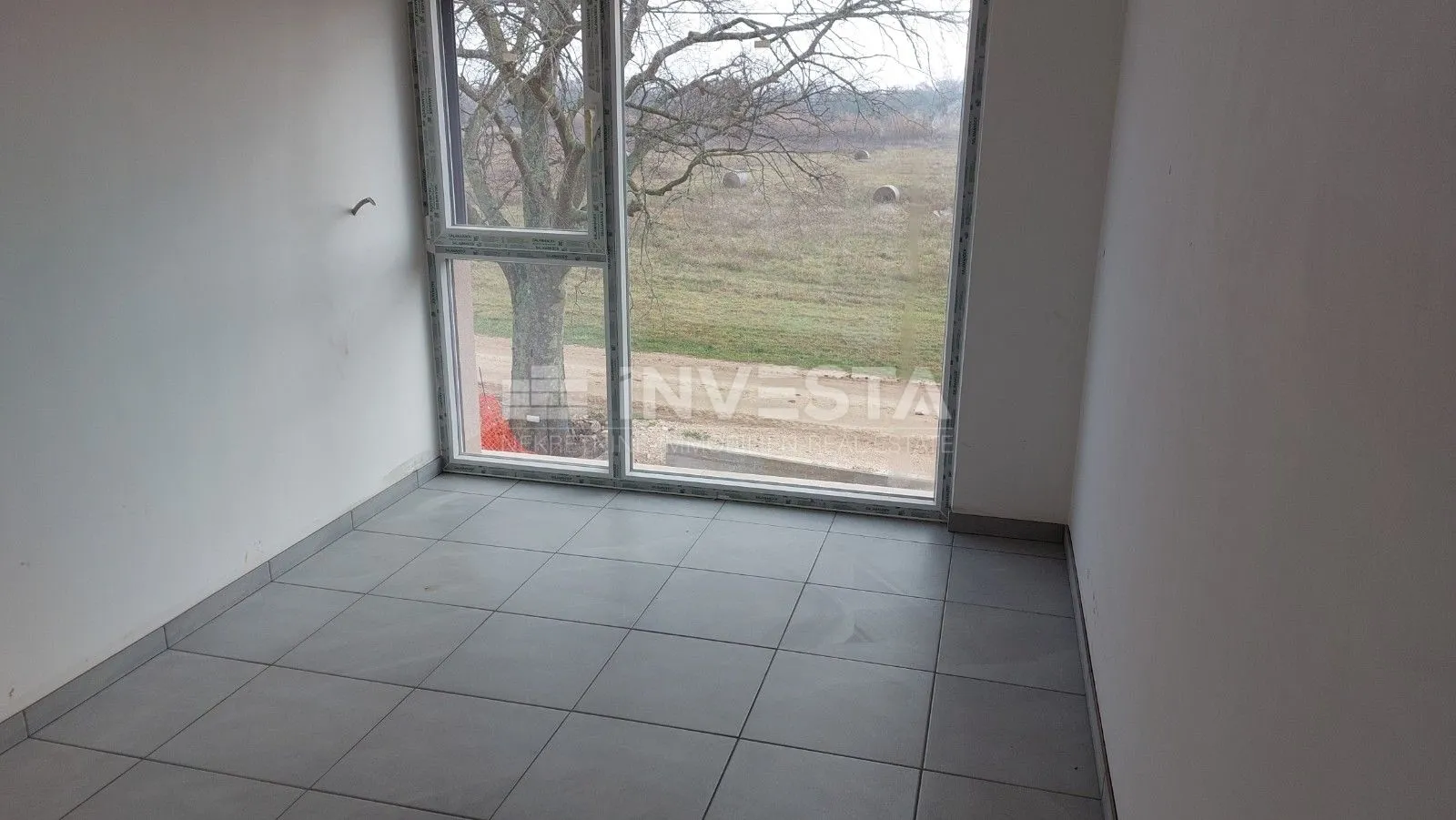 poreč, stan na prvom katu novogradnje - slika 2
