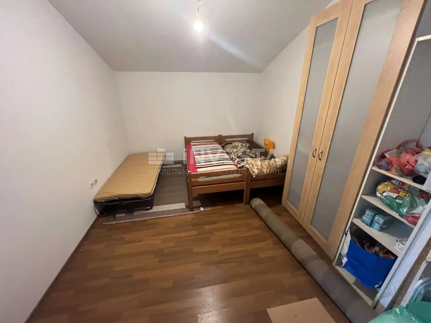 peroj, samostojeća kuća sa velikom okućnicom - slika 10