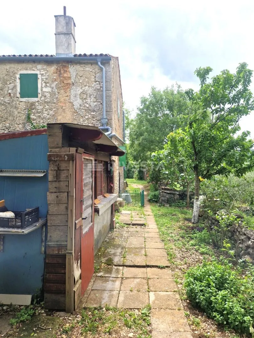 istarska kućica u prirodi, za renovaciju - slika 14