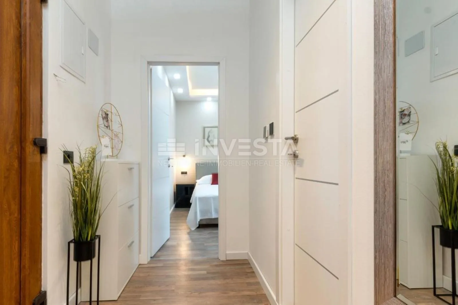 renovirani stan, širi centar, prizemlje 41m2 - slika 4