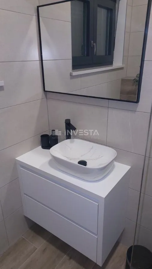 moderna vila u okolici poreča s pogledom na more - slika 34