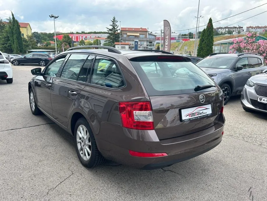 škoda octavia sw 1,6 tdi - 149.000km - servisna - odlična - reg 1 god! - slika 4