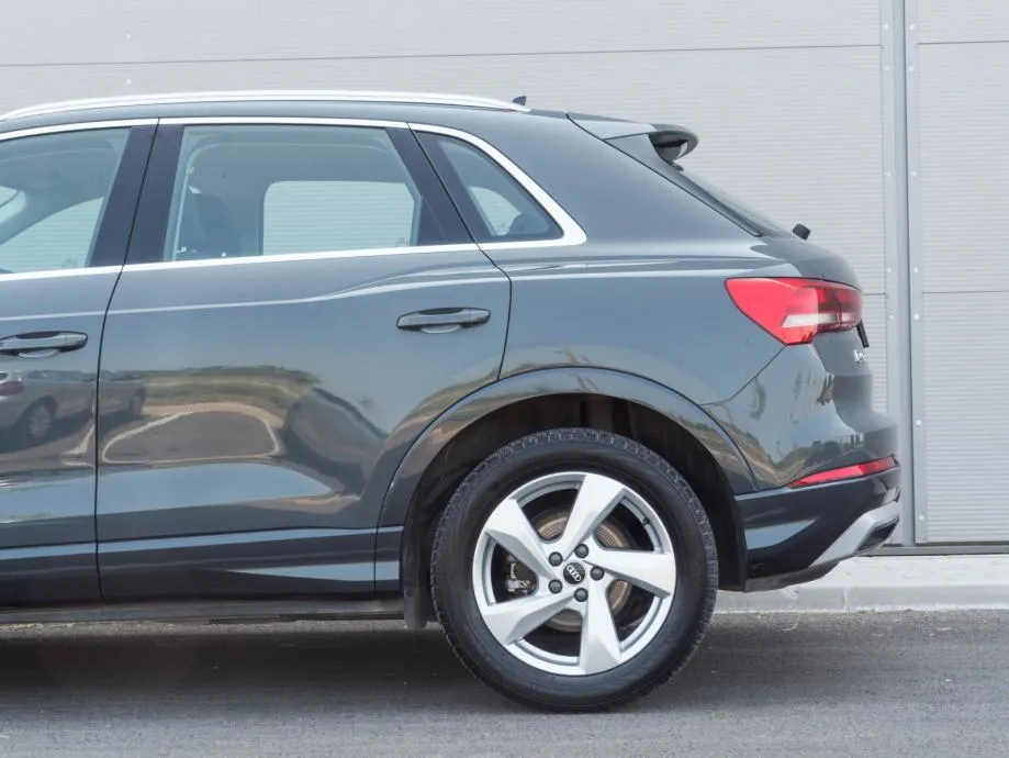 audi q3 35 tdi autom. | virtual | adapt. temp. | 2 zone ac | jamstvo - slika 5