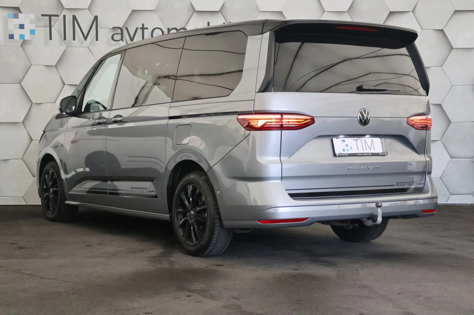 vw multivan t7 l2 2.0tdi edition iq matrix cockpit vučna kuka - slika 4