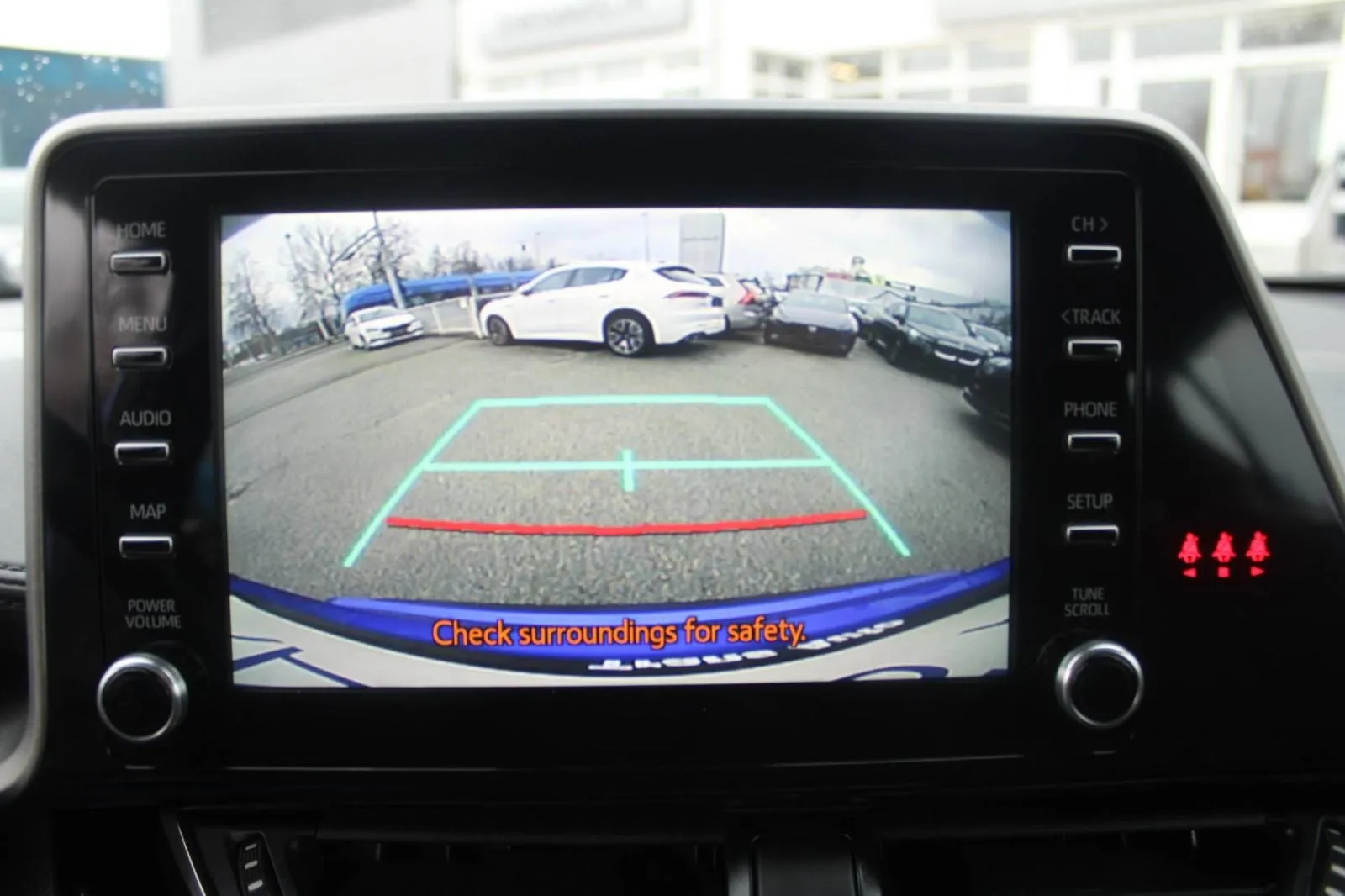 toyota c-hr 2.0 hybrid automatik *led, navigacija, kamera* - slika 20