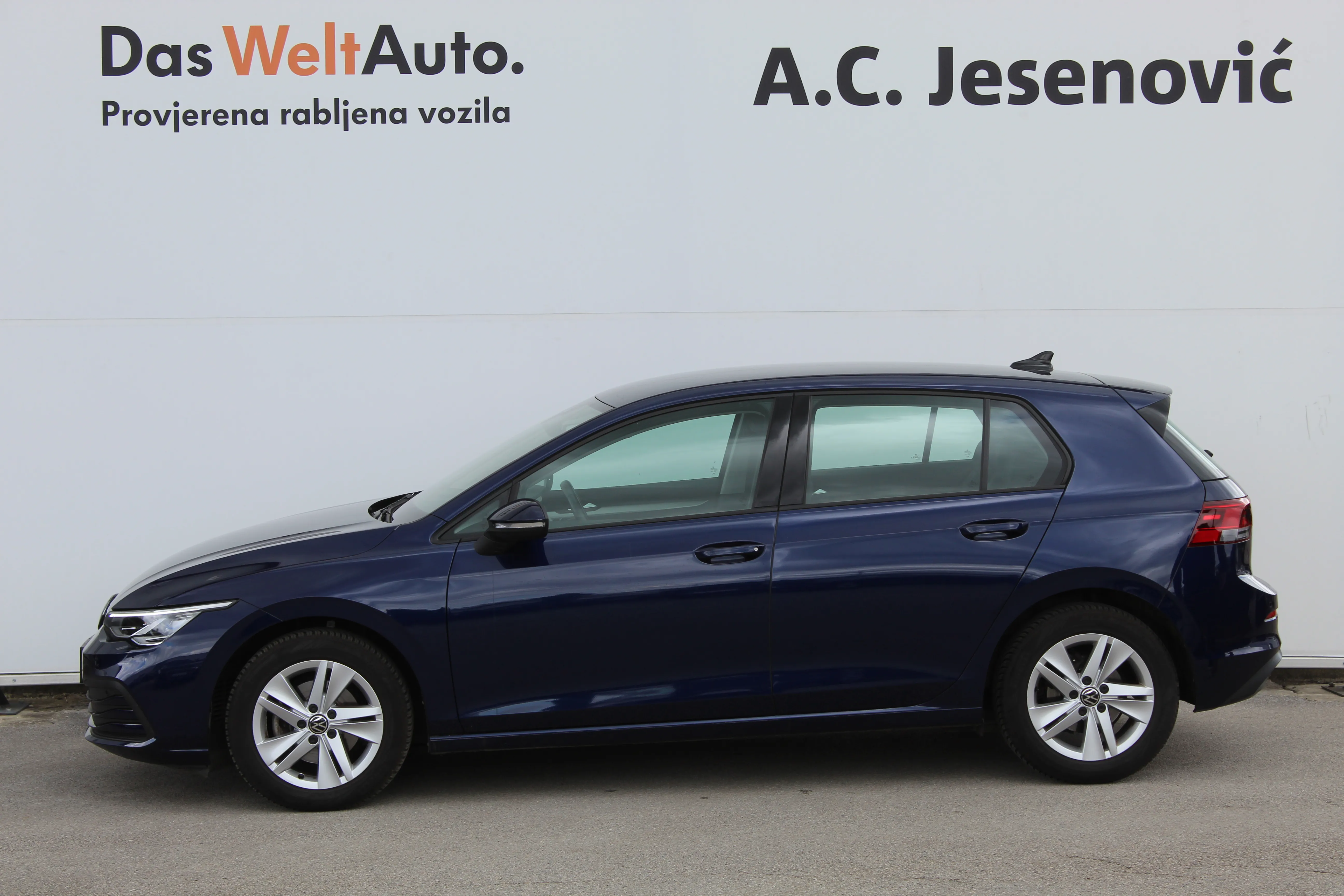 13154 volkswagen golf 1.0 tsi life - slika 6