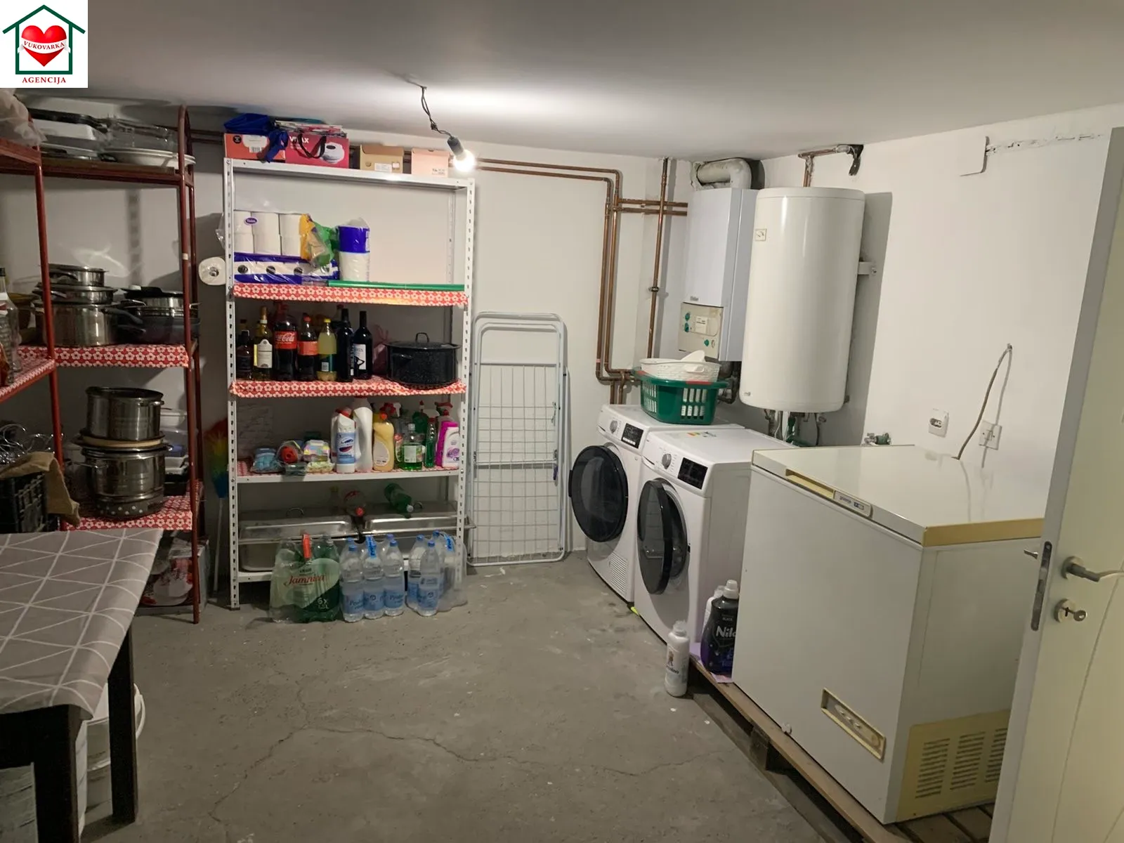 vukovar centar e. unije 14 super predivna kuća 270 m2 - slika 8