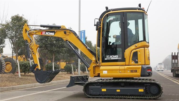 novi mini bager xcmg 3,5 t - slika 7