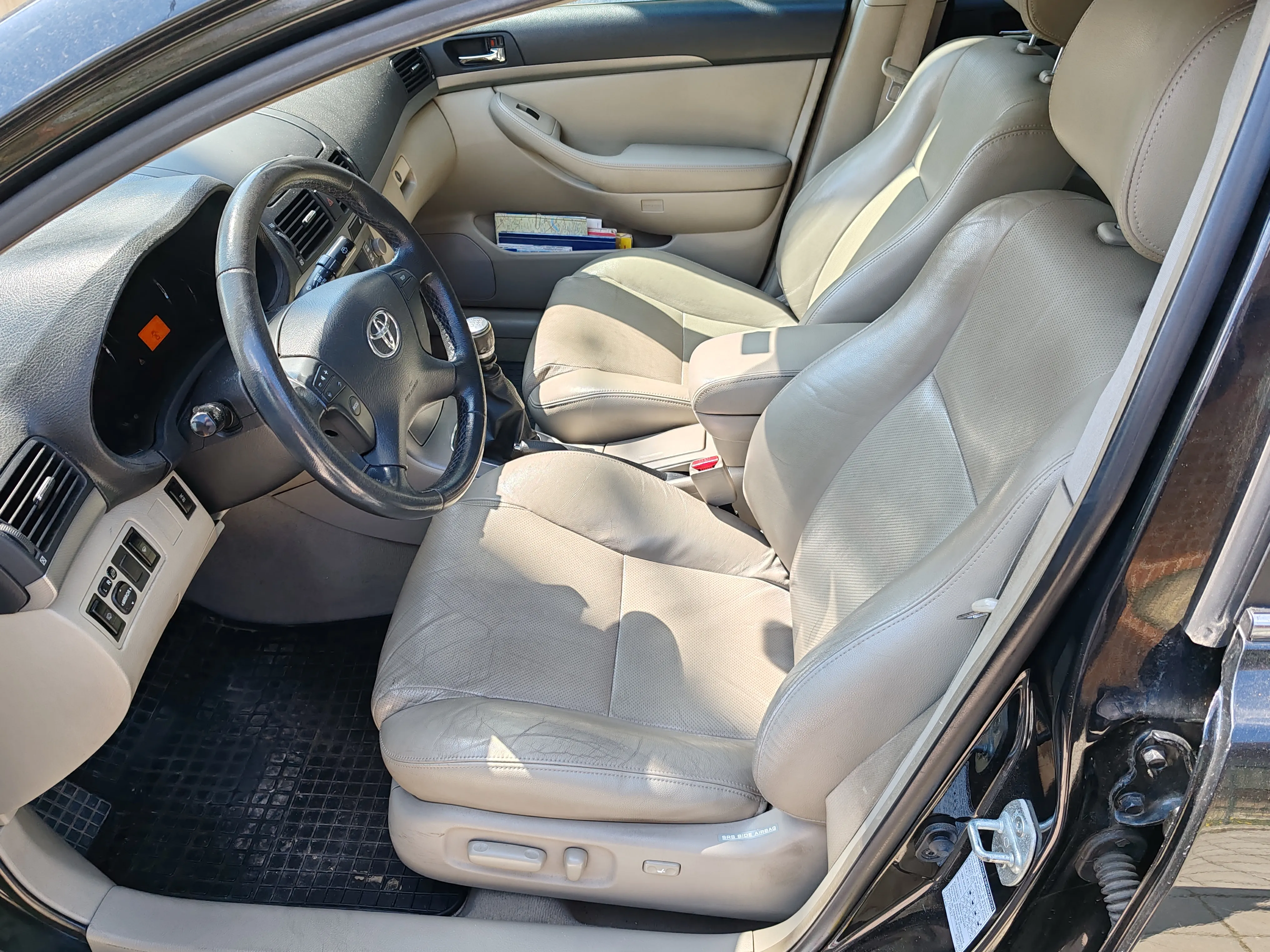 avensis 2.2 diesel sol+, 110kw, 2007. god. - slika 6
