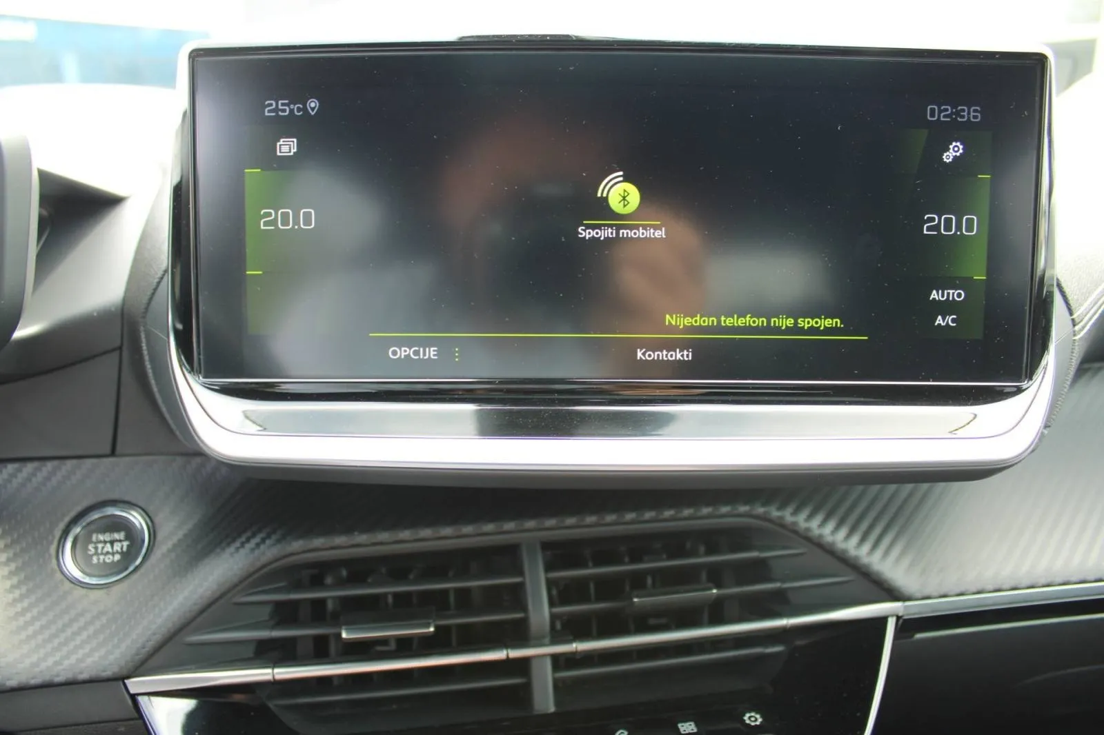 peugeot 2008 155 gt line automatik *panorama, led, kamera* - slika 27
